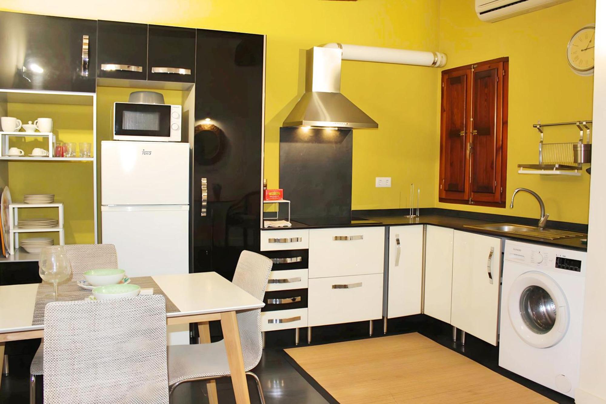 Apartamento Reformado Cerca De La Plaza Redonda Валенсия Экстерьер фото