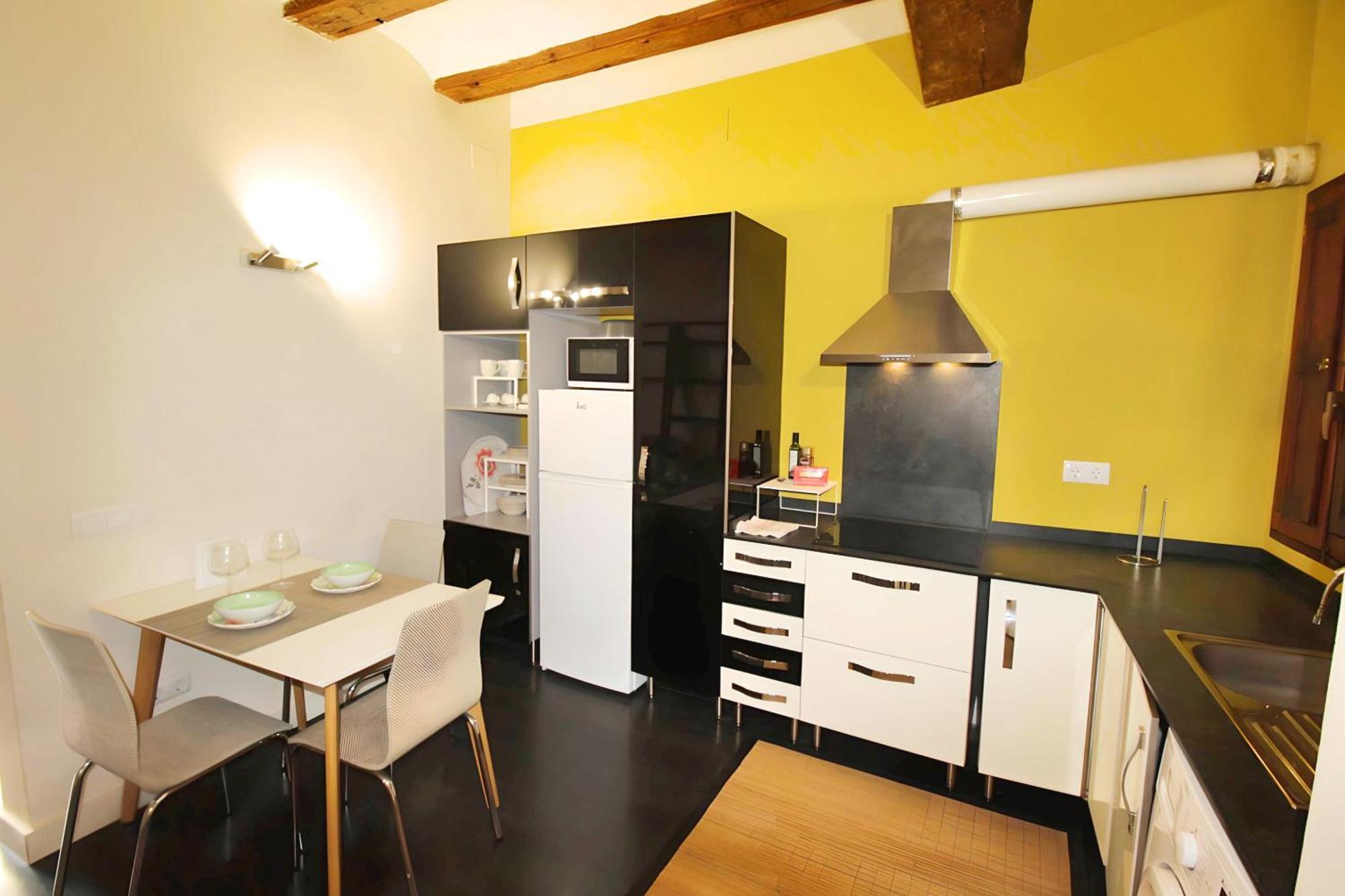 Apartamento Reformado Cerca De La Plaza Redonda Валенсия Экстерьер фото